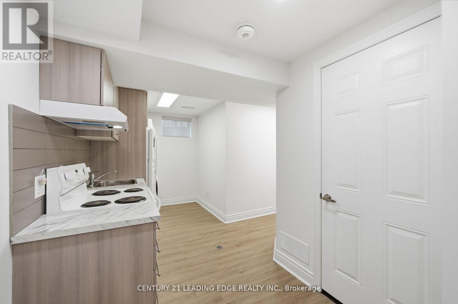 110 Holliday Drive, Whitby, Ontario  L1P 1G5 - Photo 24 - E12572426