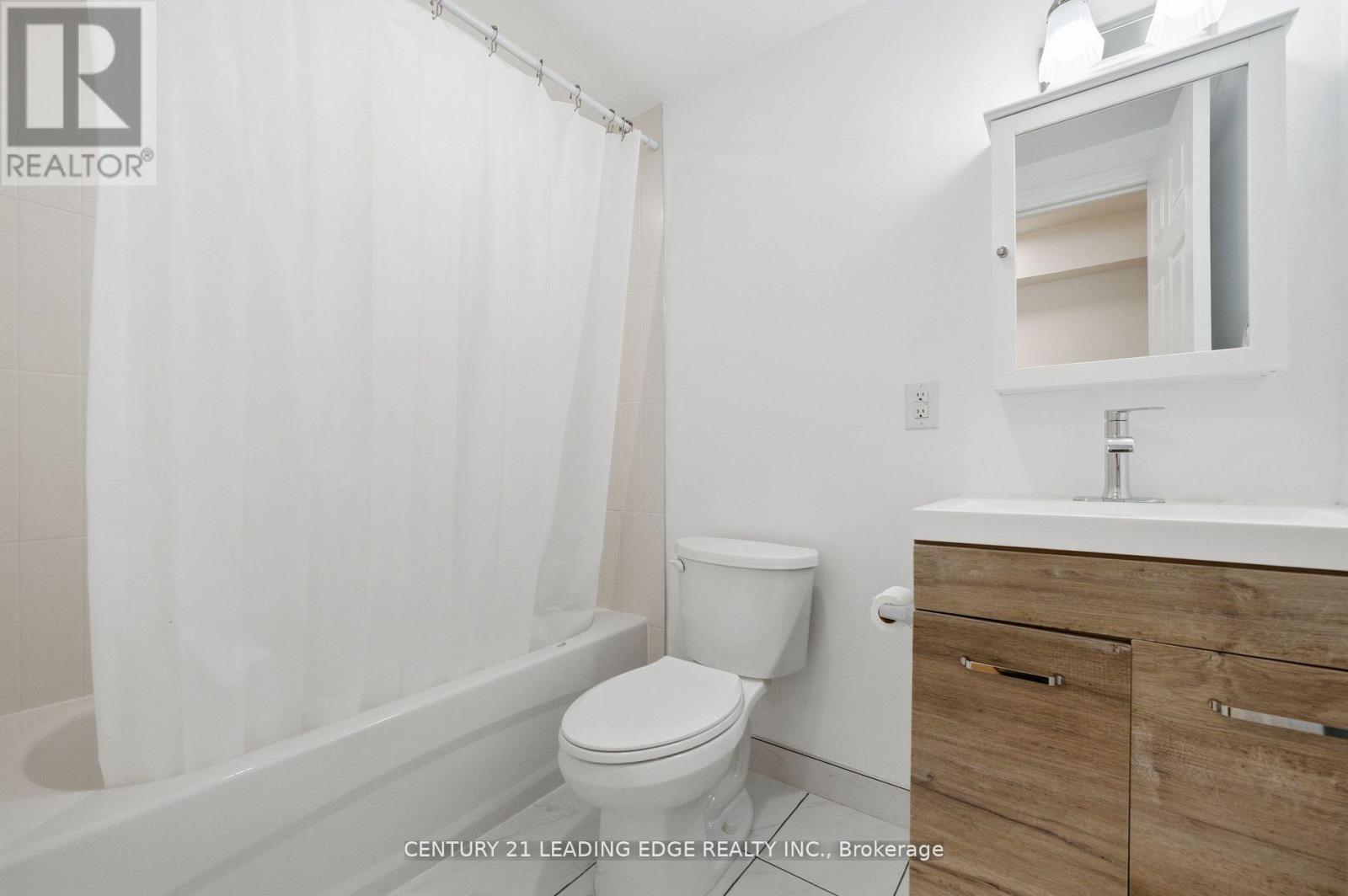 110 Holliday Drive, Whitby, Ontario  L1P 1G5 - Photo 29 - E12572426