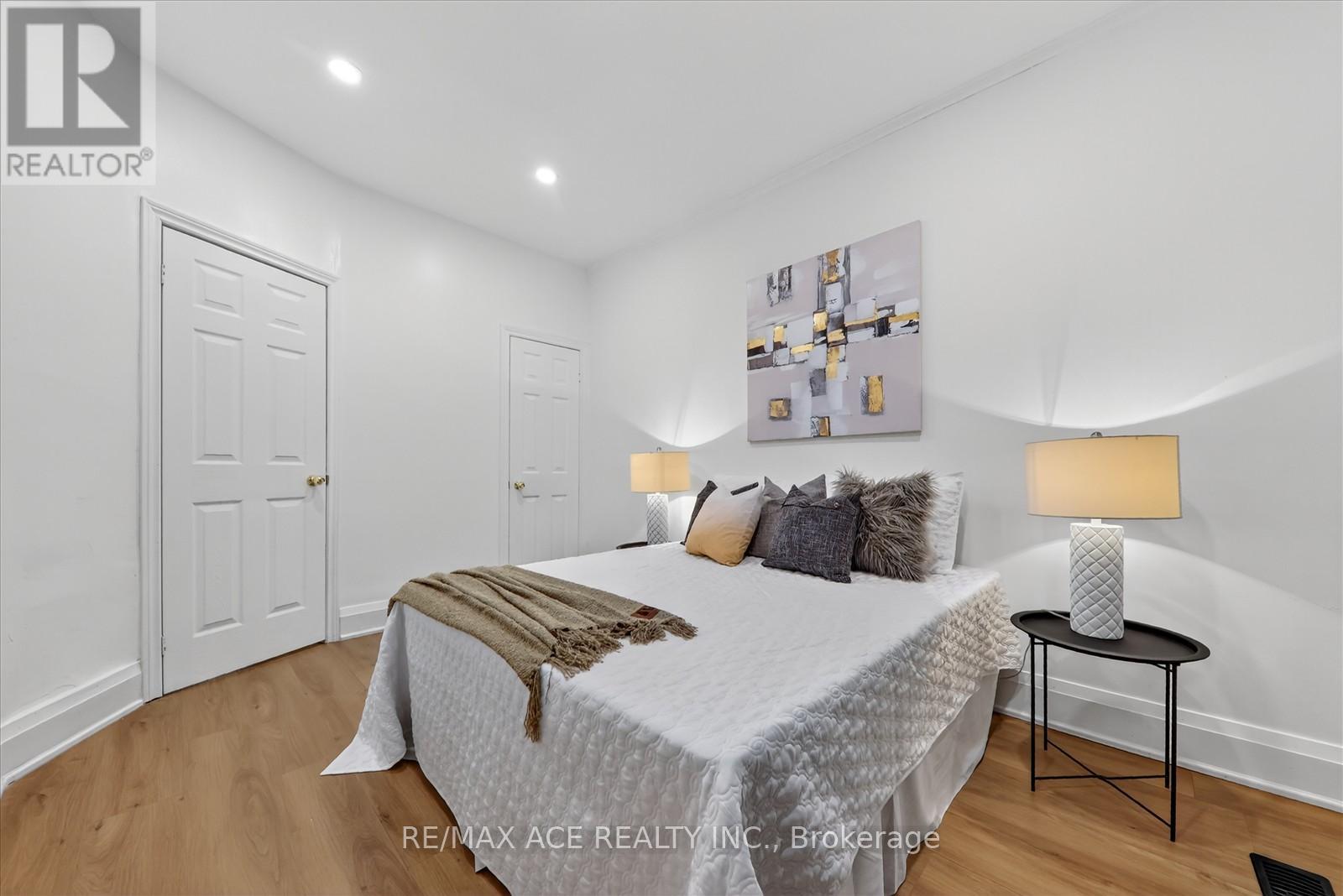 3 Macey Avenue, Toronto, Ontario  M1L 2T6 - Photo 15 - E12572450