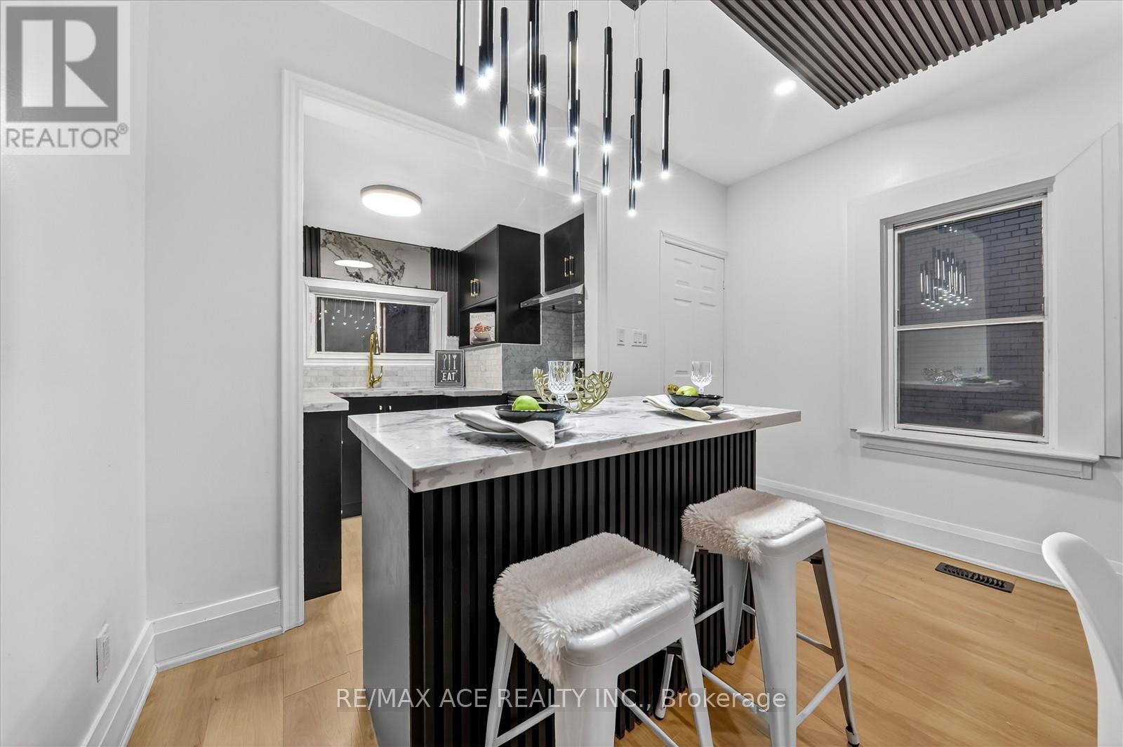 3 Macey Avenue, Toronto, Ontario  M1L 2T6 - Photo 18 - E12572450