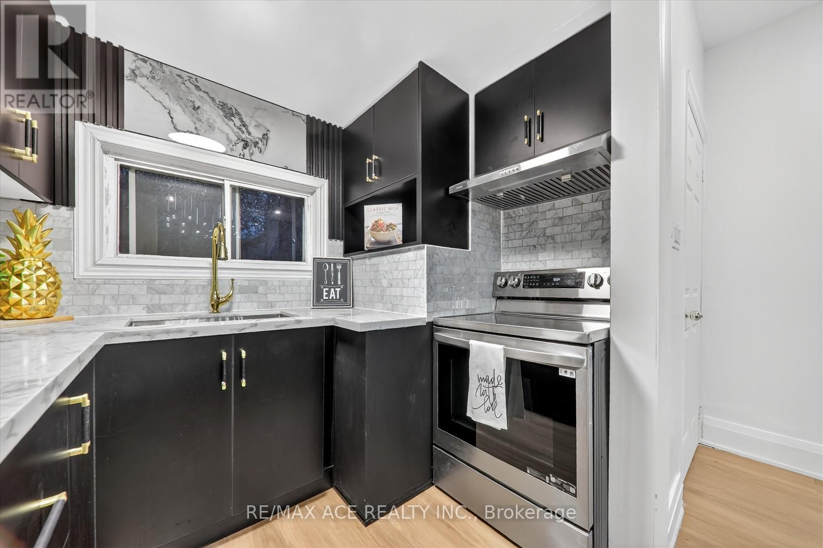 3 Macey Avenue, Toronto, Ontario  M1L 2T6 - Photo 19 - E12572450