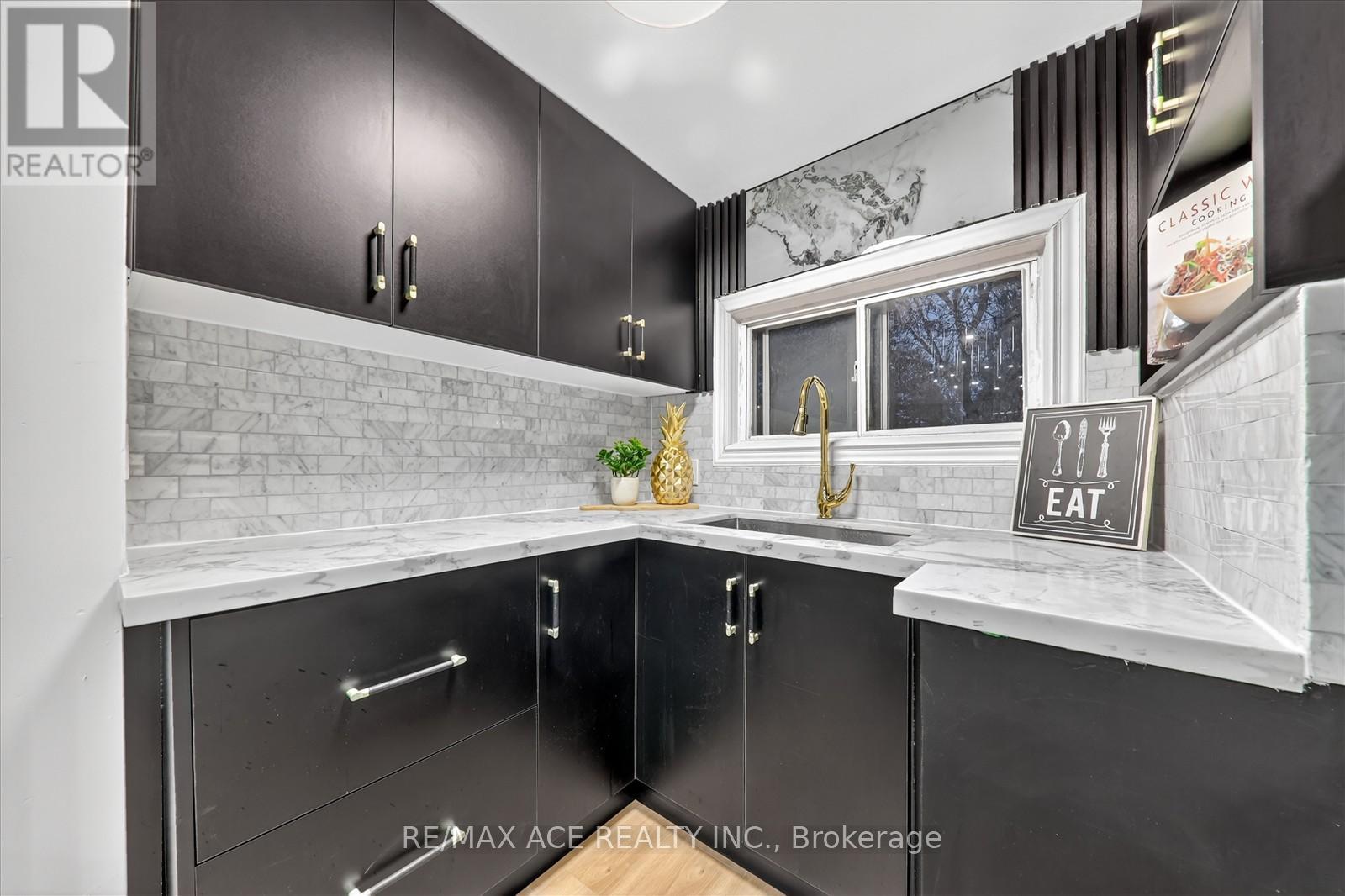 3 Macey Avenue, Toronto, Ontario  M1L 2T6 - Photo 20 - E12572450