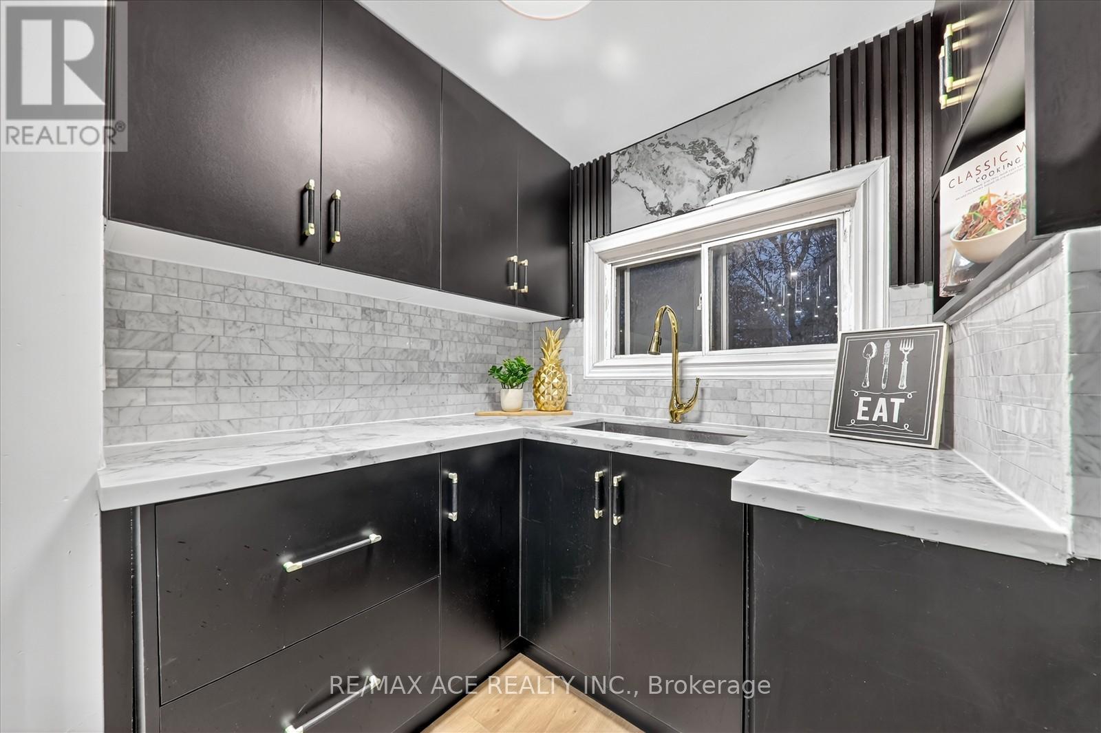 3 Macey Avenue, Toronto, Ontario  M1L 2T6 - Photo 21 - E12572450