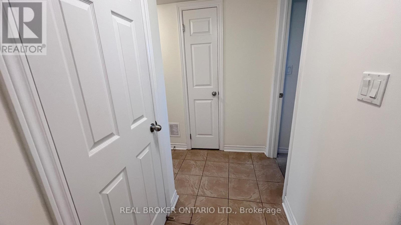 29 - 13 Eaton Park Lane, Toronto, Ontario  M1W 0A5 - Photo 2 - E12572462
