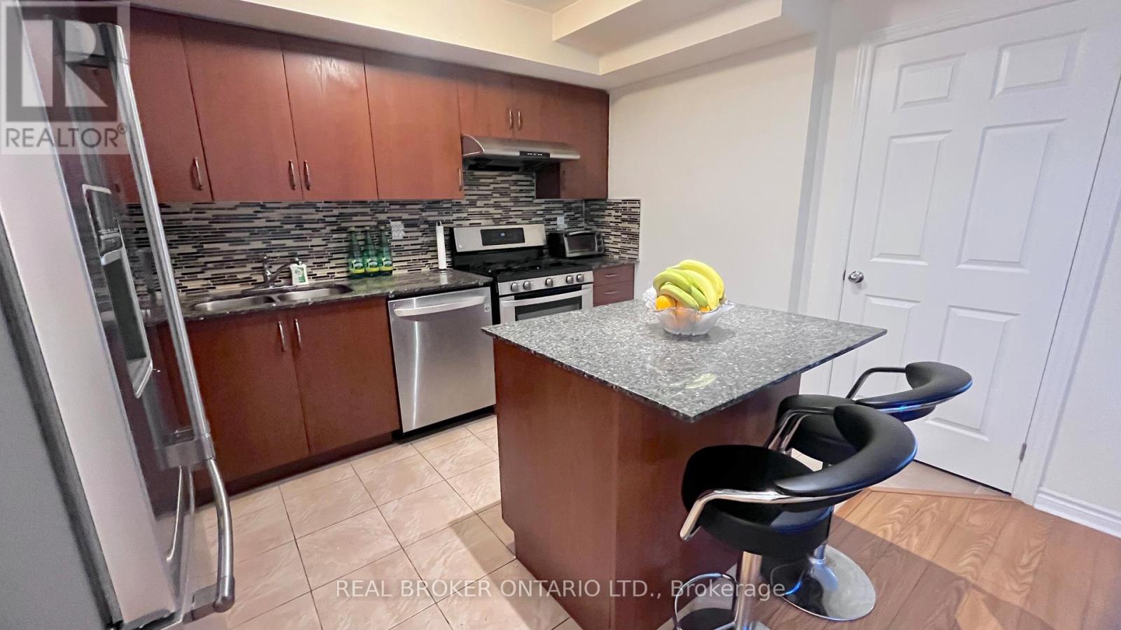 29 - 13 Eaton Park Lane, Toronto, Ontario  M1W 0A5 - Photo 7 - E12572462