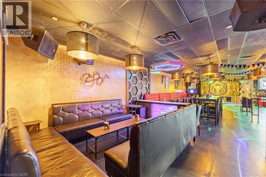 445 Concession Street, Hamilton, Ontario  L9A 1C1 - Photo 14 - 40790231