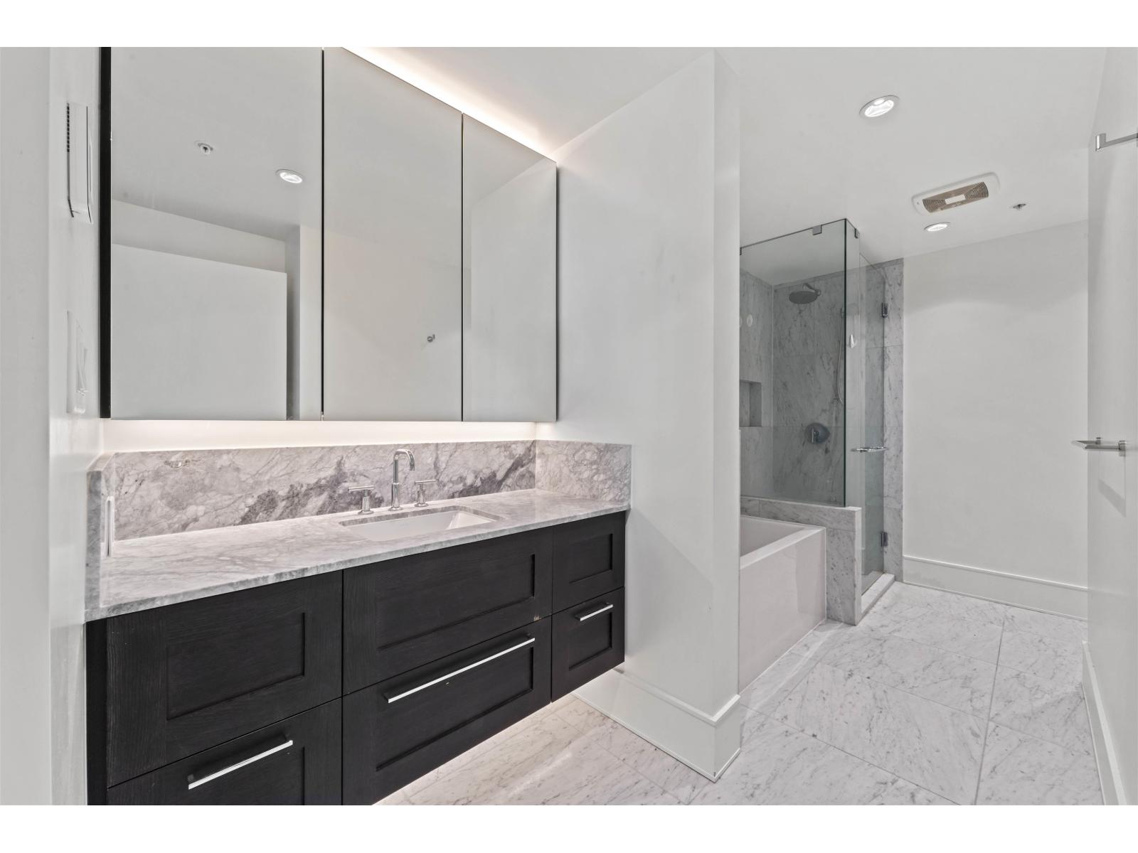 803 1501 Foster Street, White Rock, British Columbia  V4B 0C3 - Photo 13 - R3069611