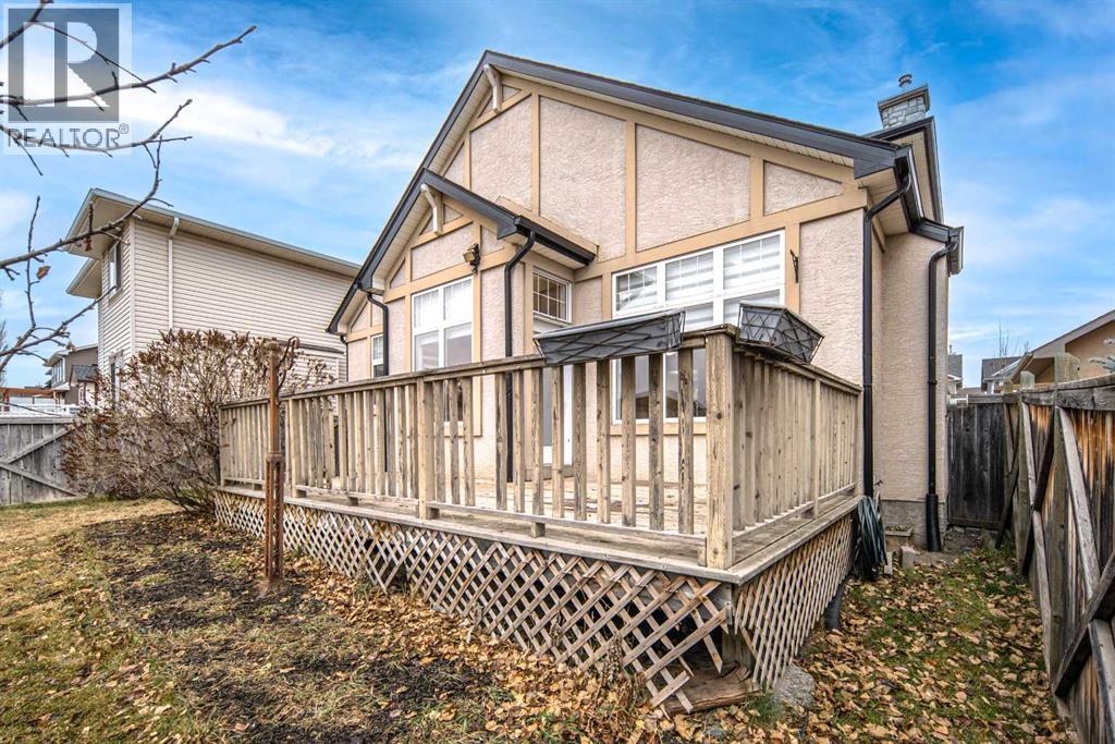 18 Hidden Creek Point Nw, Calgary, Alberta  T3A 6J6 - Photo 32 - A2272344