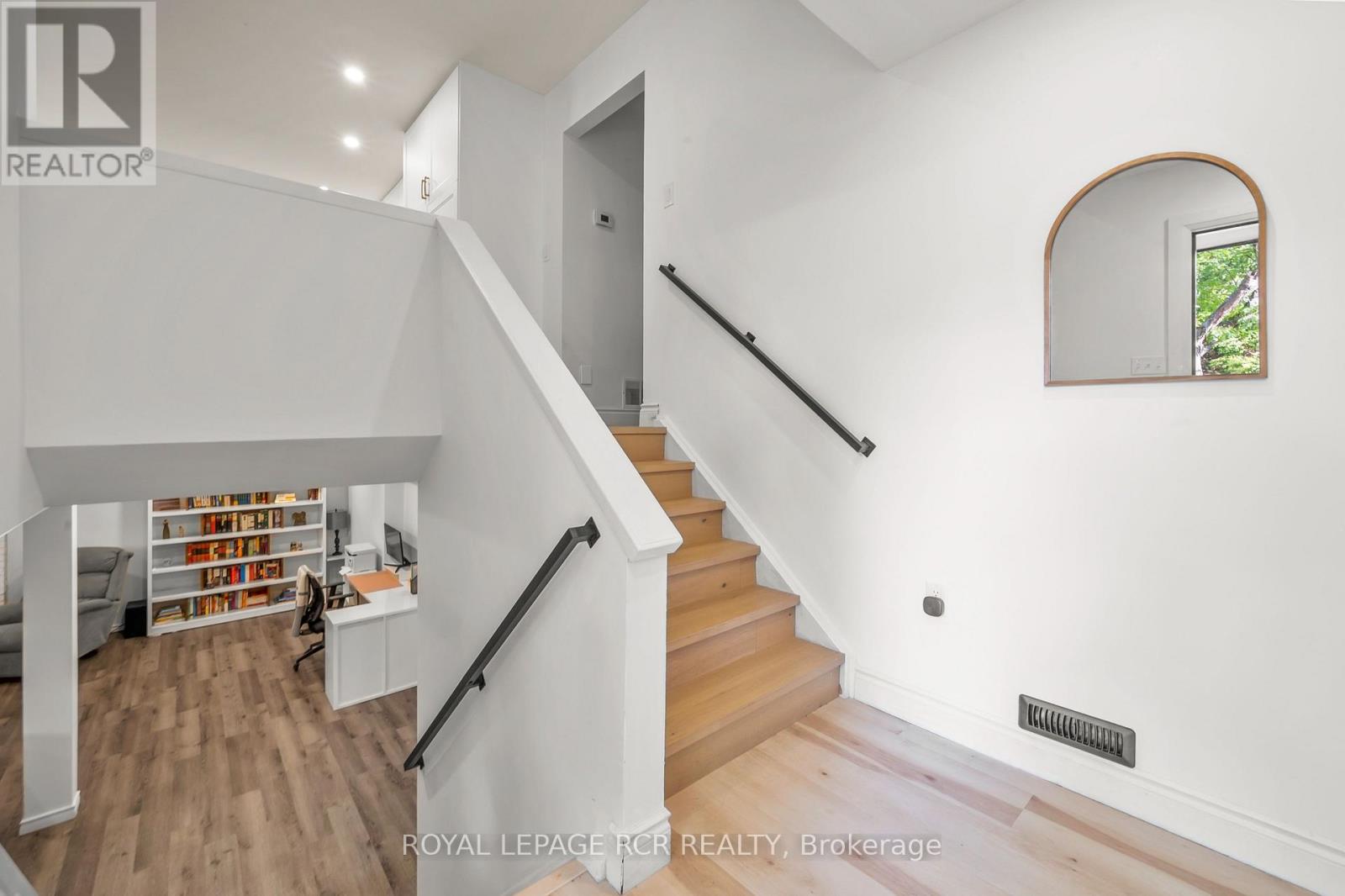 22 Arlow Road, Caledon, Ontario  L7K 0A5 - Photo 19 - W12380886