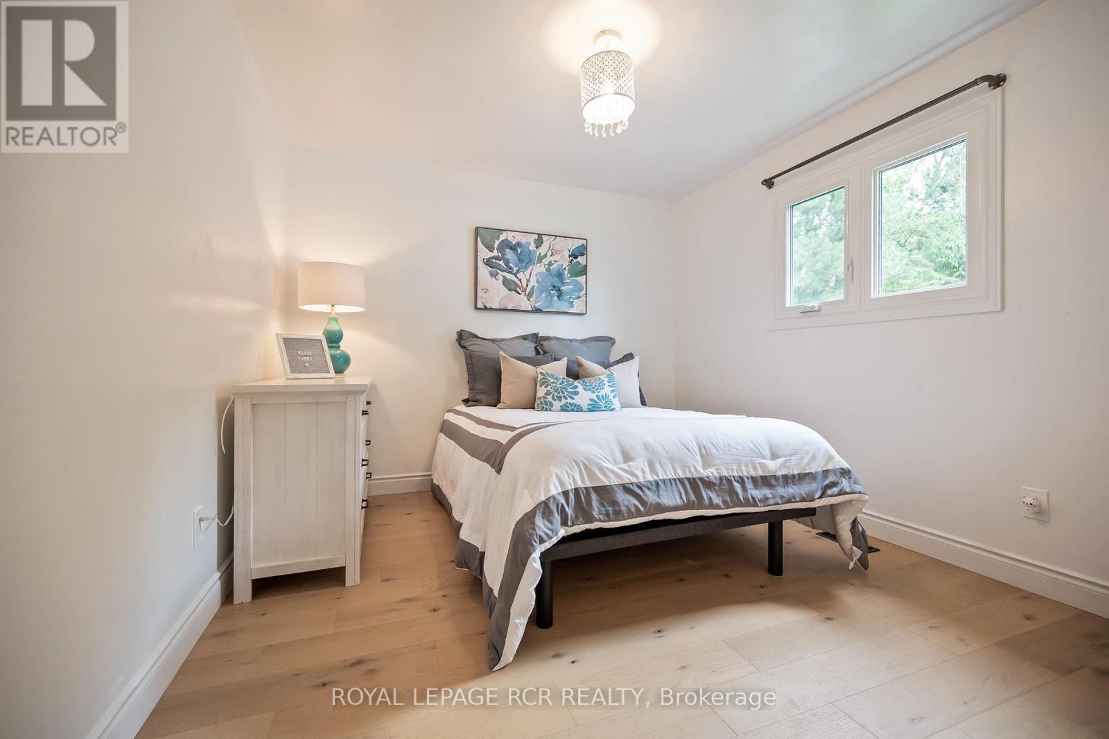 22 Arlow Road, Caledon, Ontario  L7K 0A5 - Photo 16 - W12380886