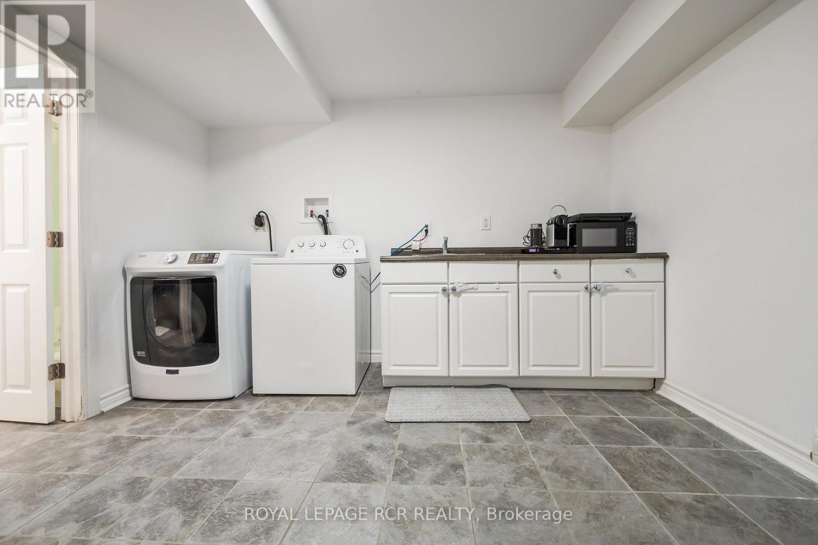 22 Arlow Road, Caledon, Ontario  L7K 0A5 - Photo 27 - W12380886