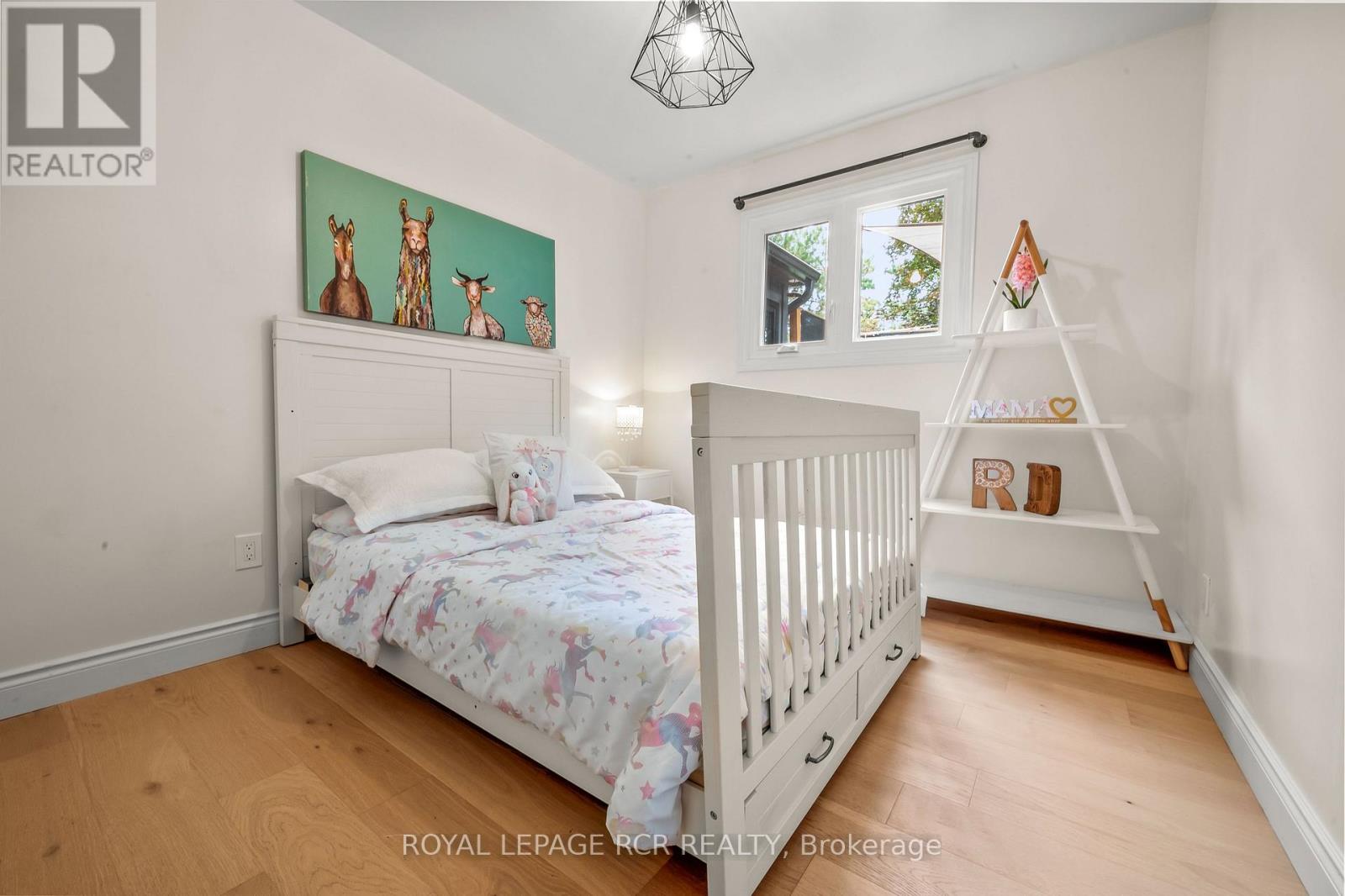 22 Arlow Road, Caledon, Ontario  L7K 0A5 - Photo 17 - W12380886