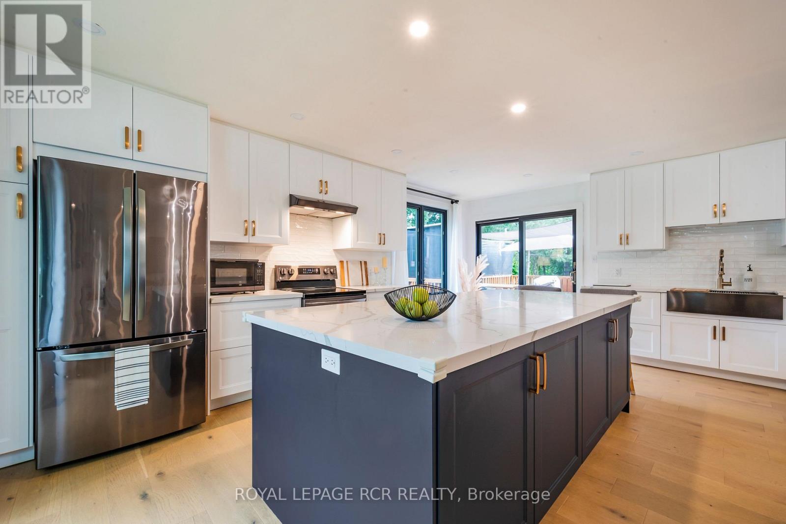 22 Arlow Road, Caledon, Ontario  L7K 0A5 - Photo 10 - W12380886