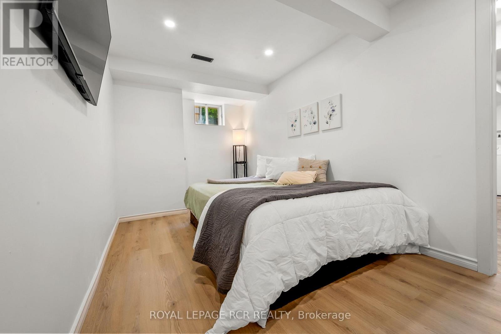 22 Arlow Road, Caledon, Ontario  L7K 0A5 - Photo 24 - W12380886