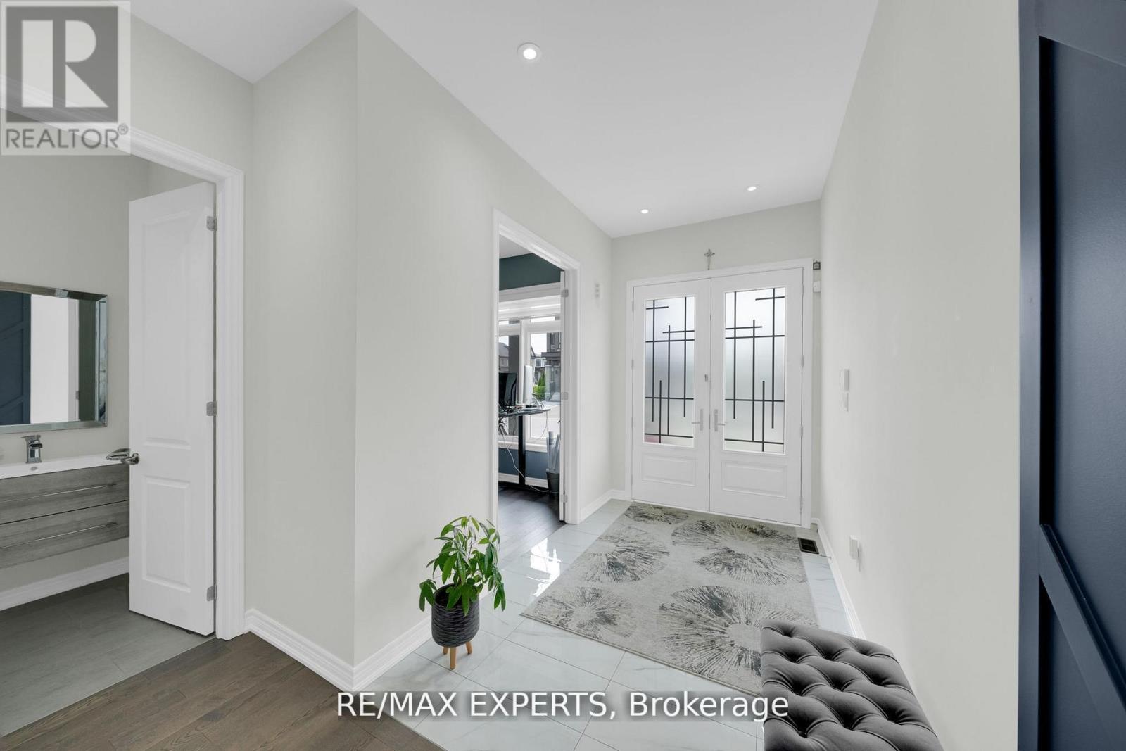 74 Ryerson Drive, Vaughan, Ontario  L4H 5C1 - Photo 6 - N12572428