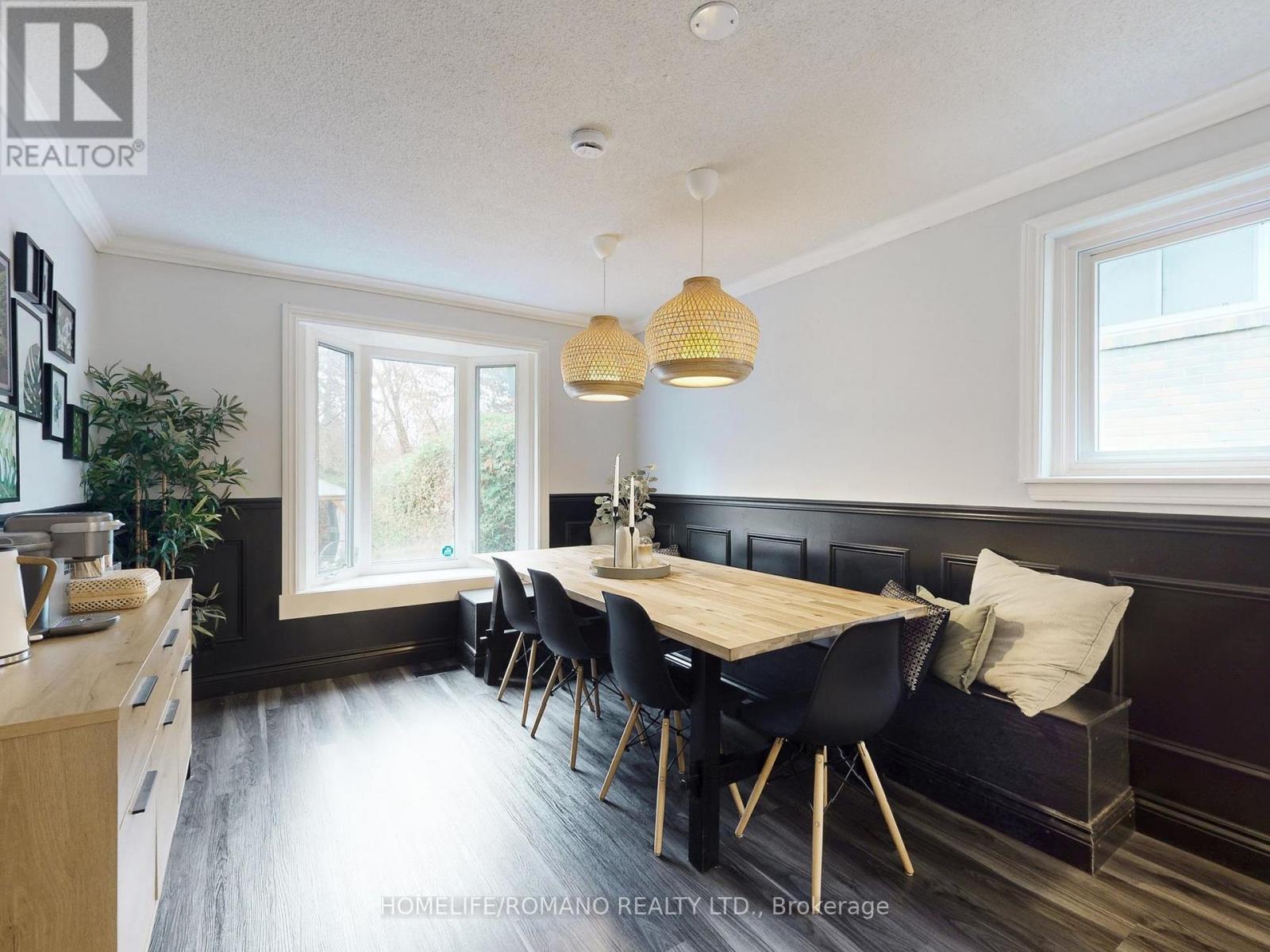 686 Irwin Crescent, Newmarket, Ontario  L3Y 5A2 - Photo 21 - N12572504