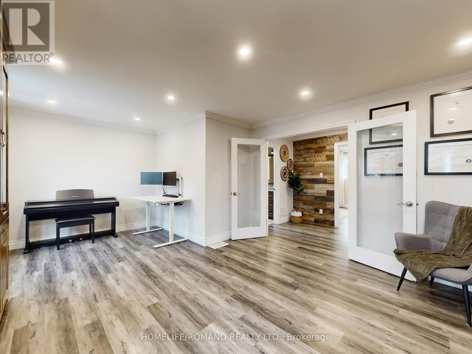 686 Irwin Crescent, Newmarket, Ontario  L3Y 5A2 - Photo 32 - N12572504