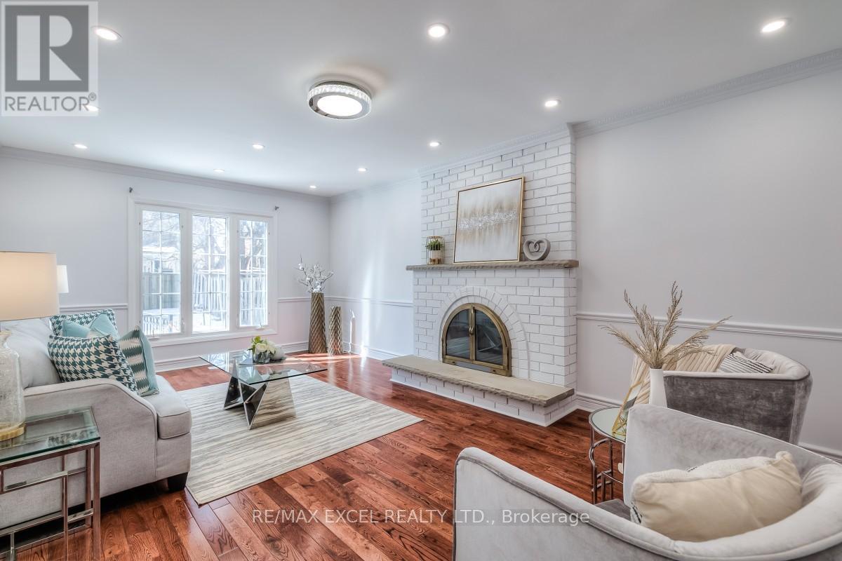 310 Raymerville Drive, Markham, Ontario  L3P 6N9 - Photo 9 - N12572510