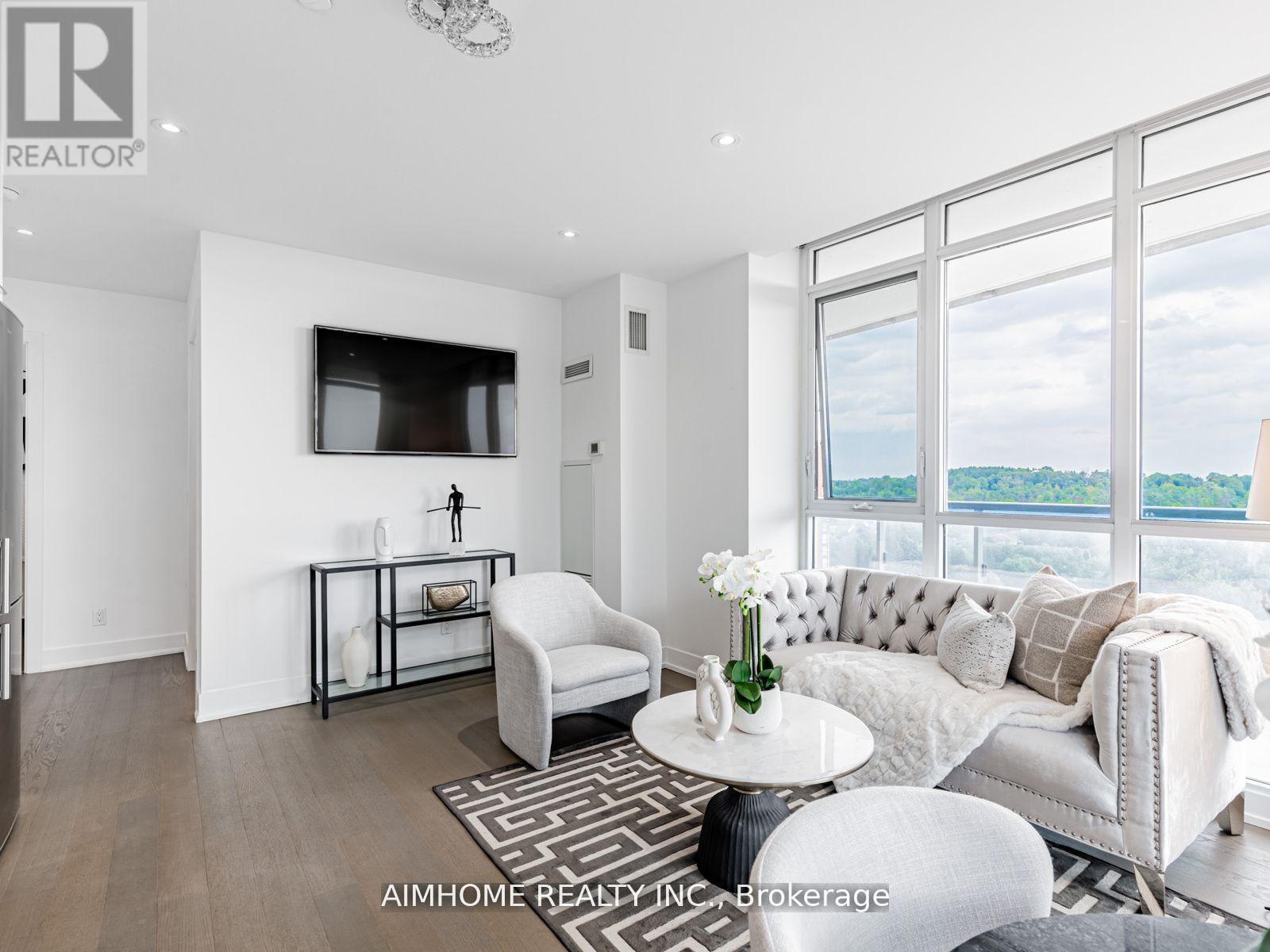 1202 - 9471 Yonge Street, Richmond Hill, Ontario  L4C 1V4 - Photo 5 - N12572548