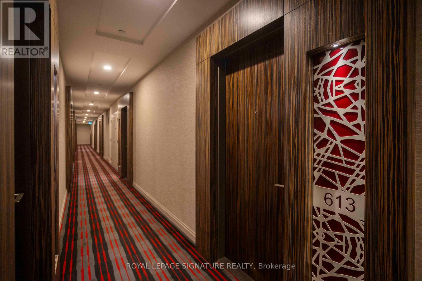 613 - 8763 Bayview Avenue, Richmond Hill, Ontario  L4B 3V1 - Photo 3 - N12572576