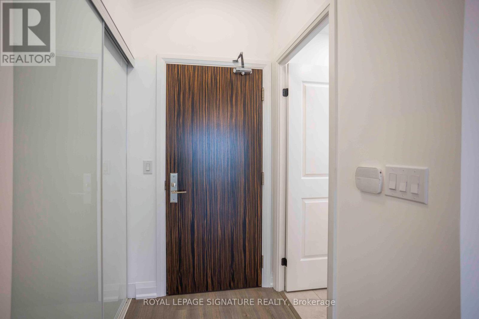 613 - 8763 Bayview Avenue, Richmond Hill, Ontario  L4B 3V1 - Photo 5 - N12572576