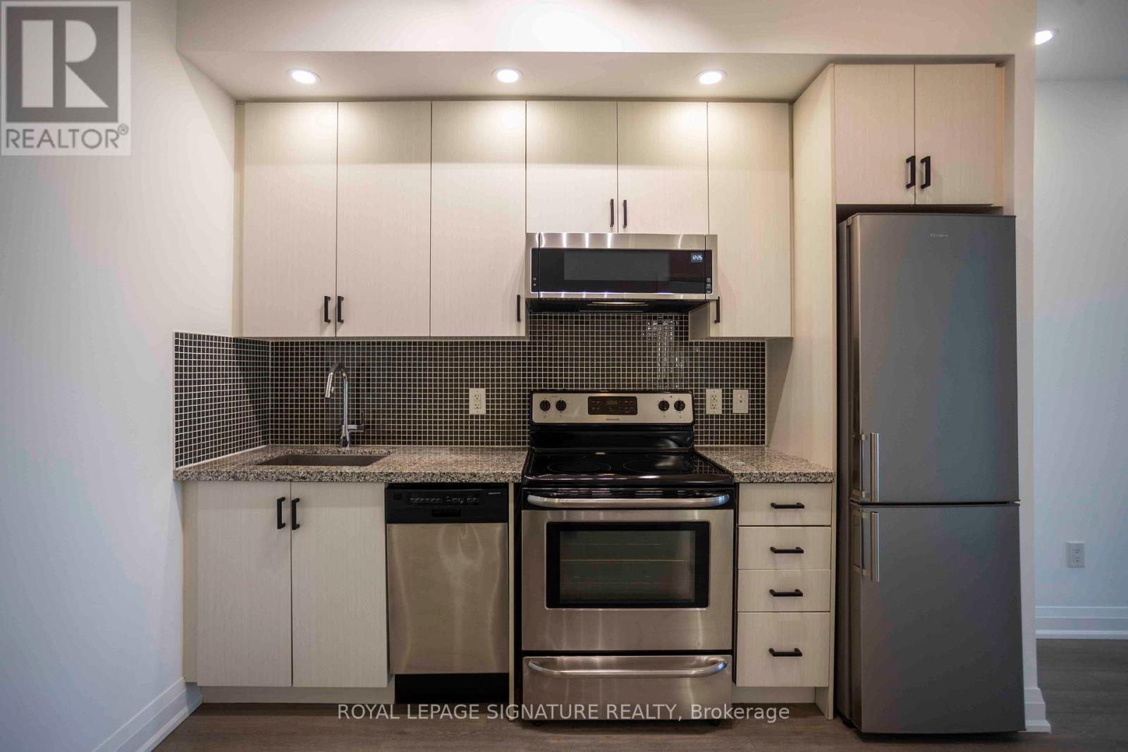 613 - 8763 Bayview Avenue, Richmond Hill, Ontario  L4B 3V1 - Photo 8 - N12572576