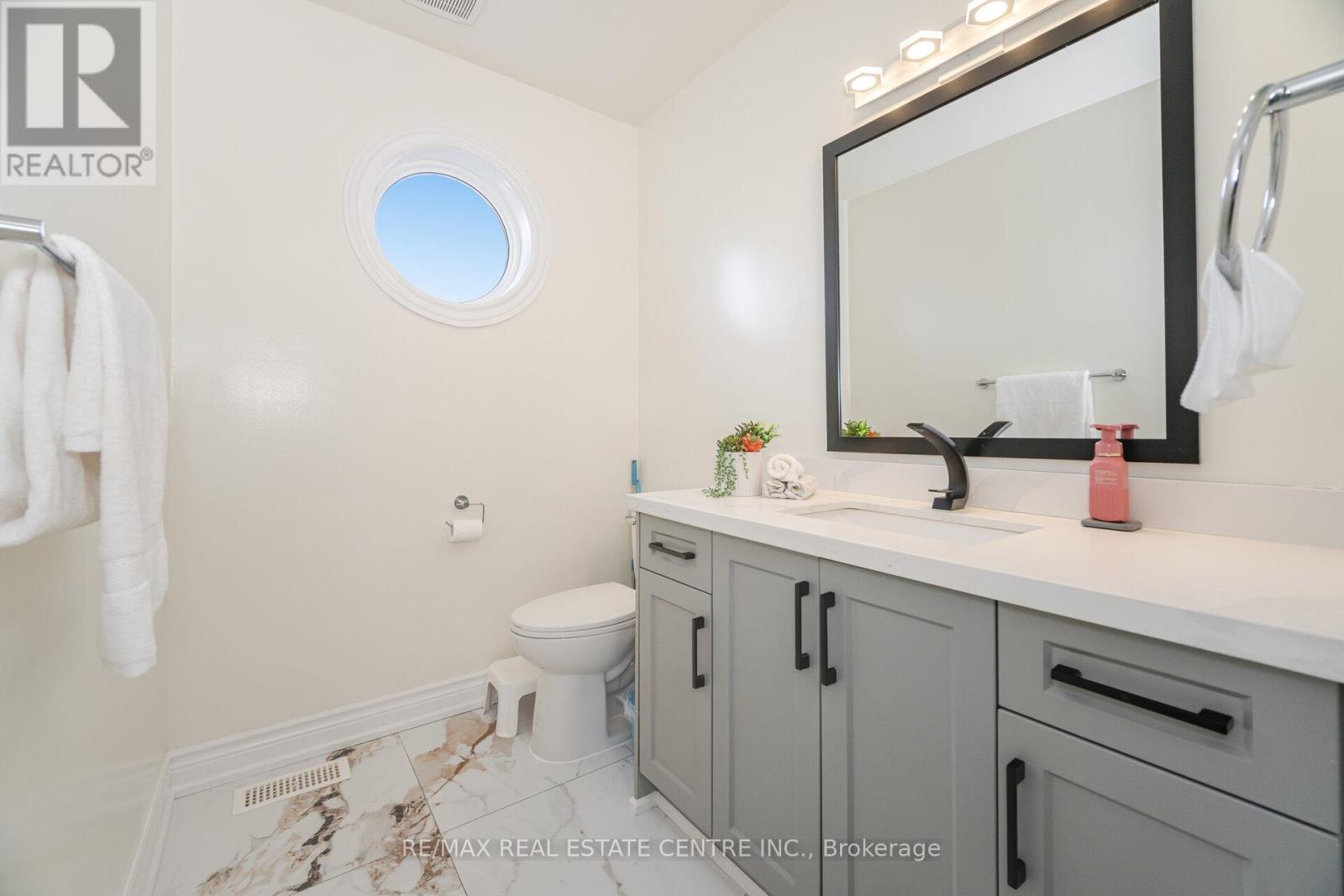 24 Futura Avenue, Richmond Hill, Ontario  L4S 1V2 - Photo 34 - N12572584