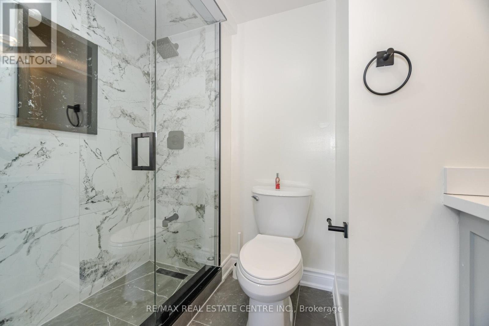 24 Futura Avenue, Richmond Hill, Ontario  L4S 1V2 - Photo 39 - N12572584