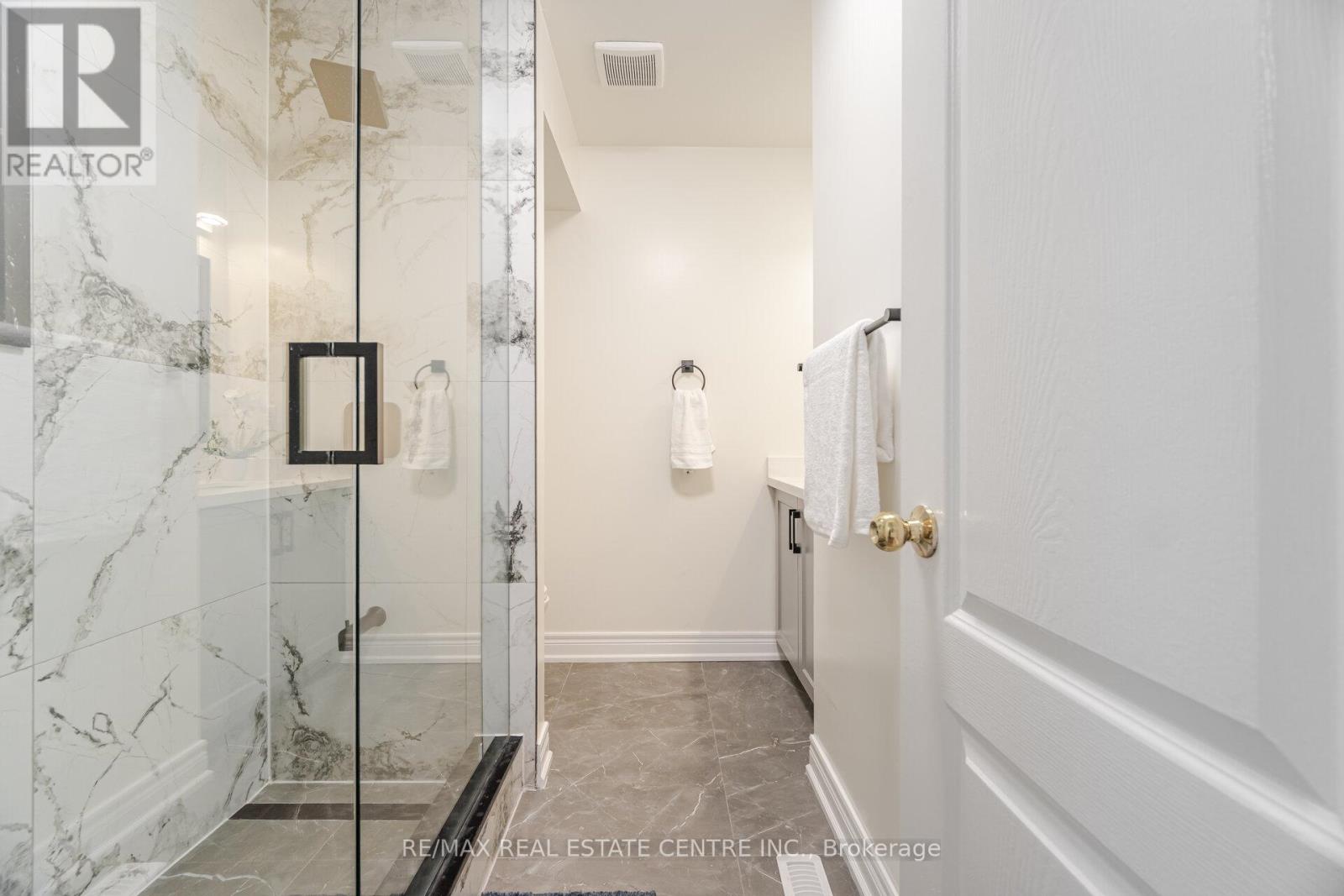 24 Futura Avenue, Richmond Hill, Ontario  L4S 1V2 - Photo 42 - N12572584