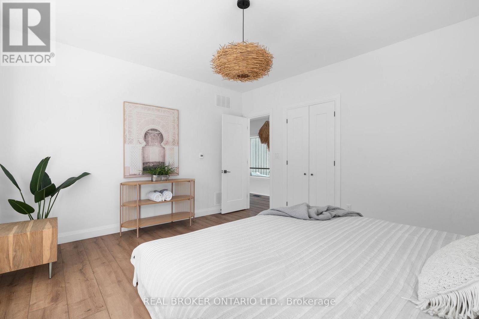 31 Hemlock Avenue, Tay (Waubaushene), Ontario  L0K 2C0 - Photo 33 - S12572410