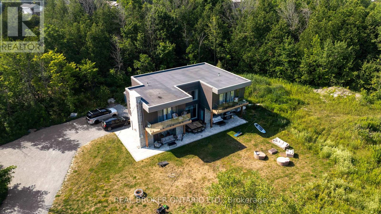 31 Hemlock Avenue, Tay (Waubaushene), Ontario  L0K 2C0 - Photo 48 - S12572410