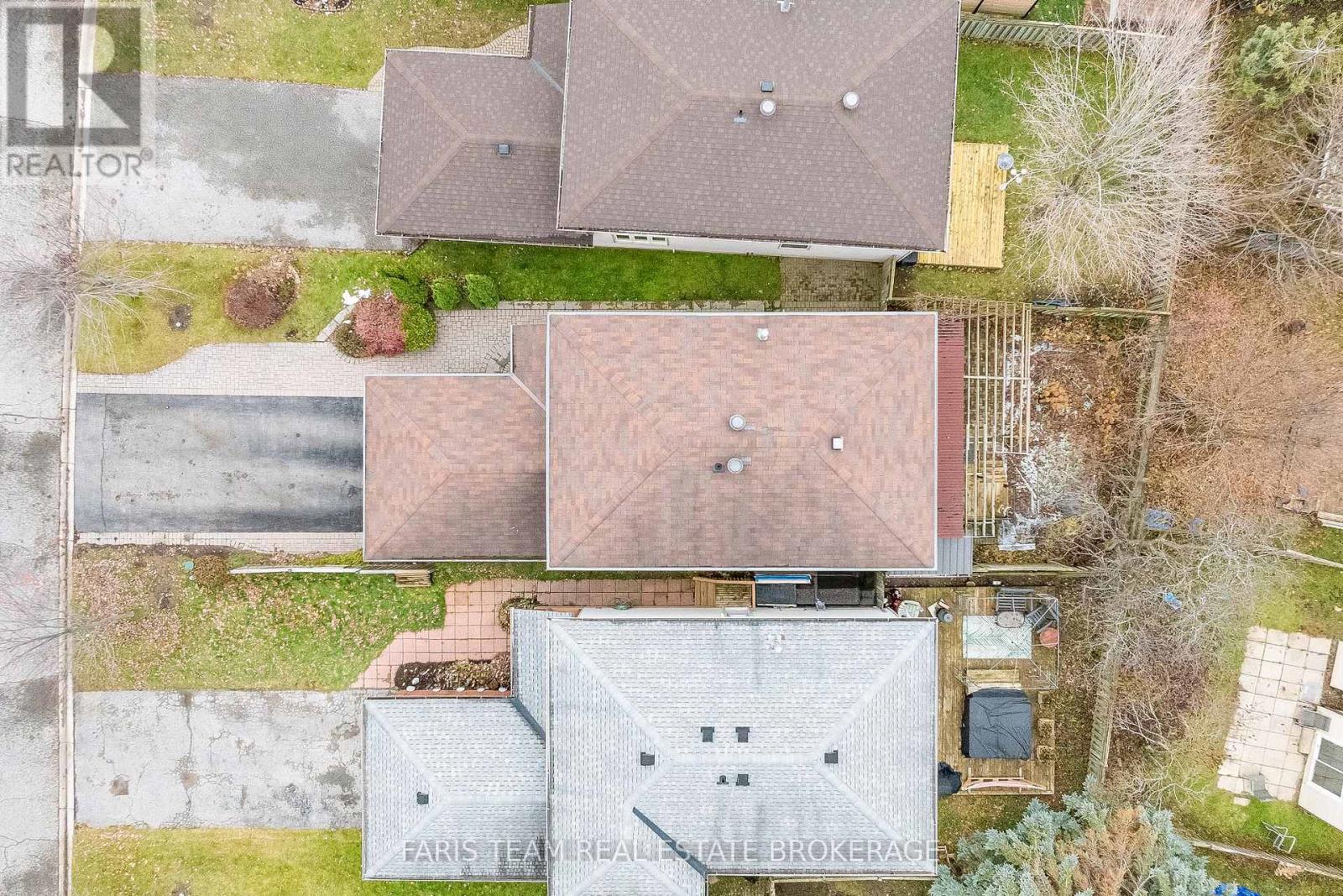 40 Orwell Crescent, Barrie (Letitia Heights), Ontario L4N 6M6 - Photo 46 - S12572522