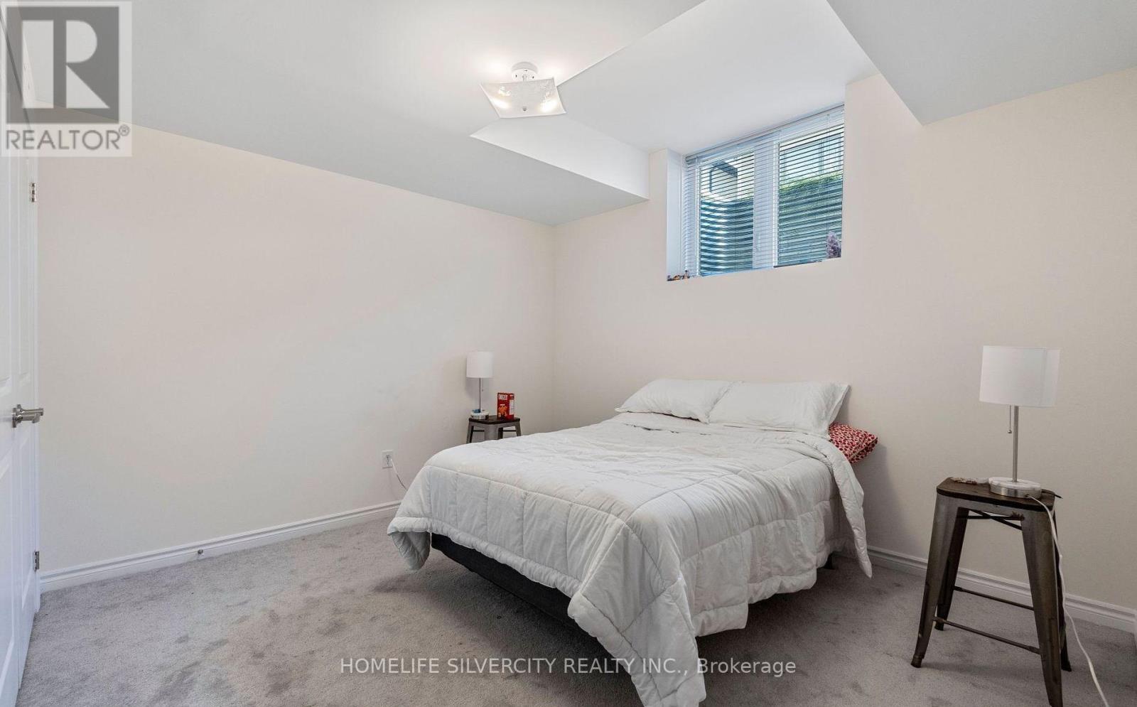 Bsmt - 124 Durham Avenue, Barrie, Ontario  L9J 0L8 - Photo 3 - S12572524