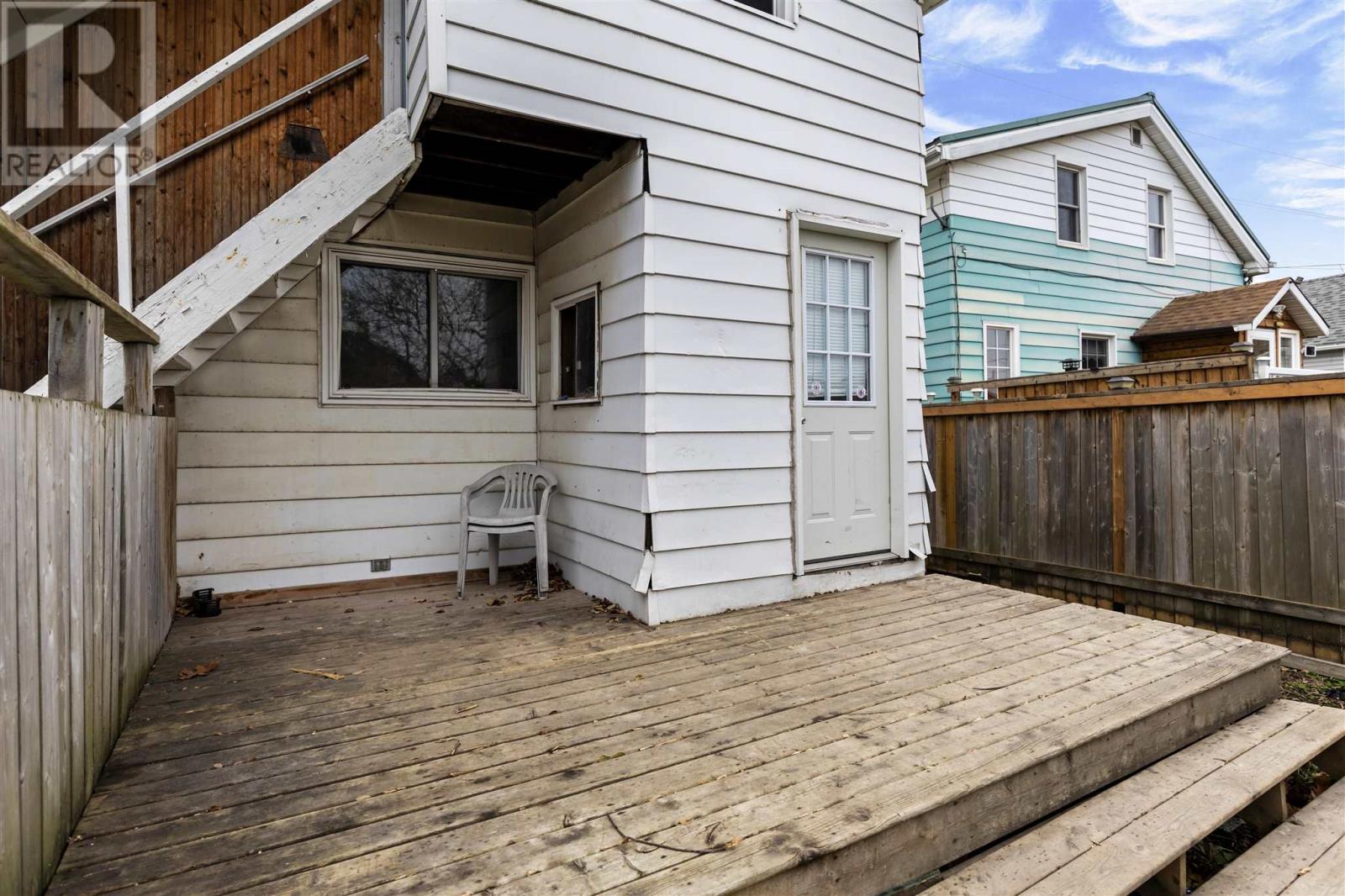 326 Farwell Ter, Sault Ste. Marie, Ontario  P6C 4B5 - Photo 2 - SM253336