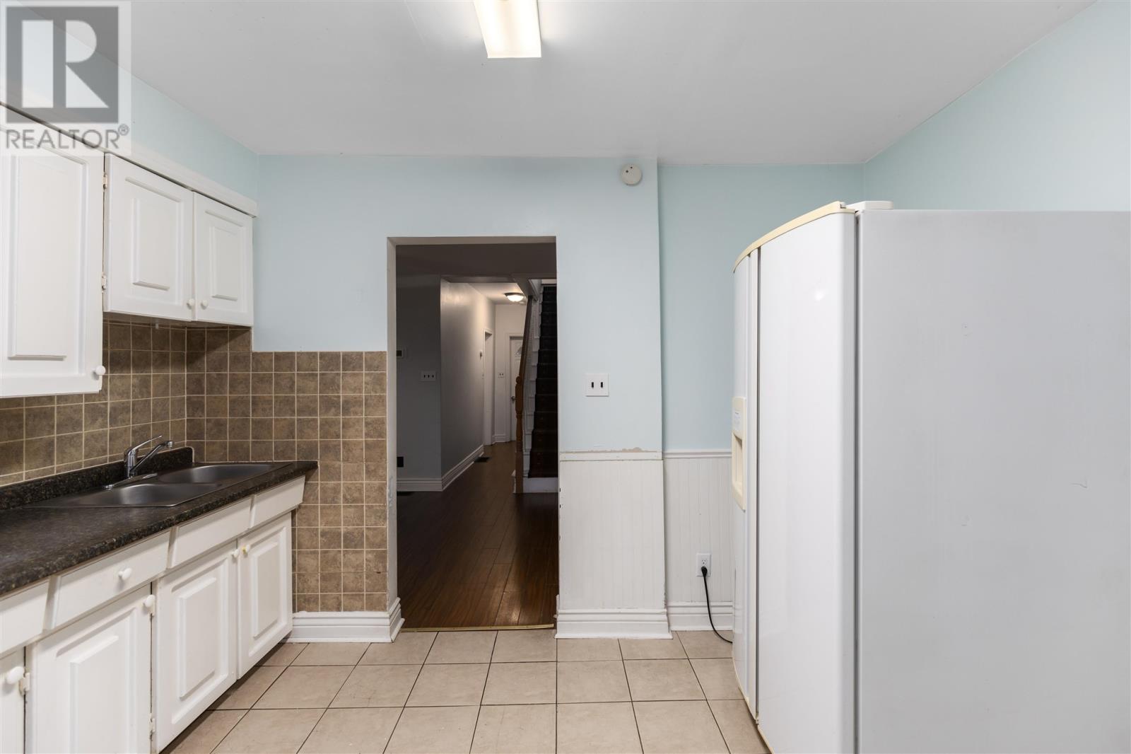 326 Farwell Ter, Sault Ste. Marie, Ontario  P6C 4B5 - Photo 6 - SM253336