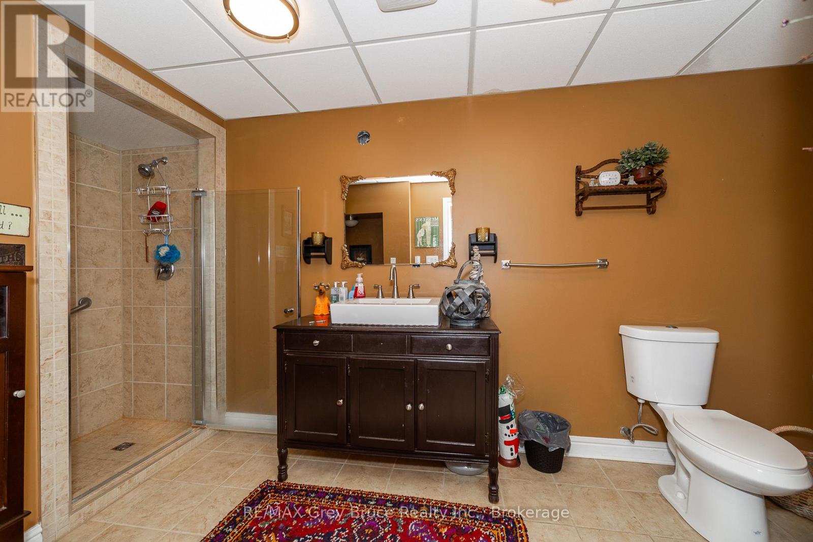 201 Division Street, Georgian Bluffs, Ontario  N0H 2K0 - Photo 29 - X12360870