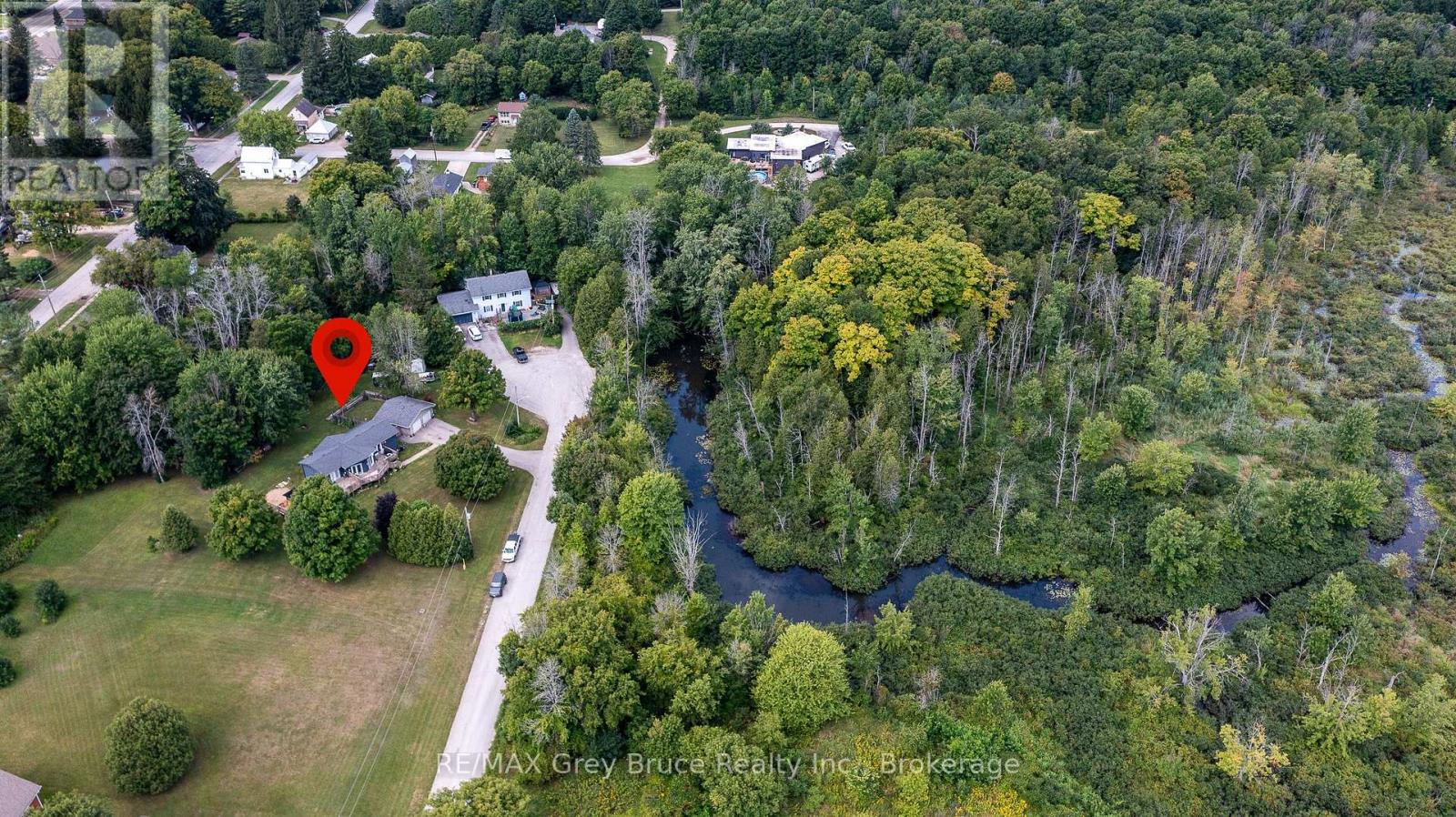 201 Division Street, Georgian Bluffs, Ontario  N0H 2K0 - Photo 45 - X12360870