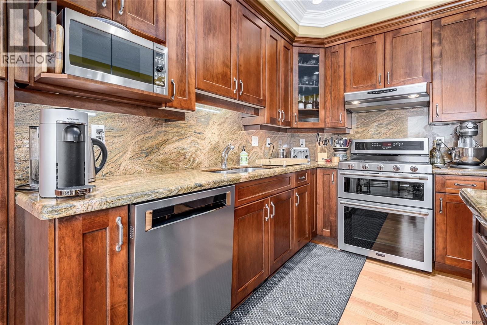 232 3666 Royal Vista Way, Courtenay, British Columbia  V9N 9X8 - Photo 6 - 1018624