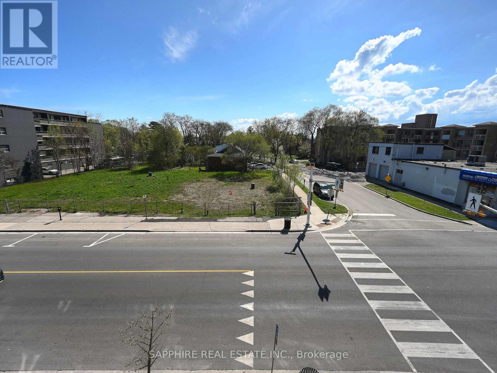 302 - 459 Kerr Street, Oakville, Ontario  L6K 3C2 - Photo 15 - W12572408