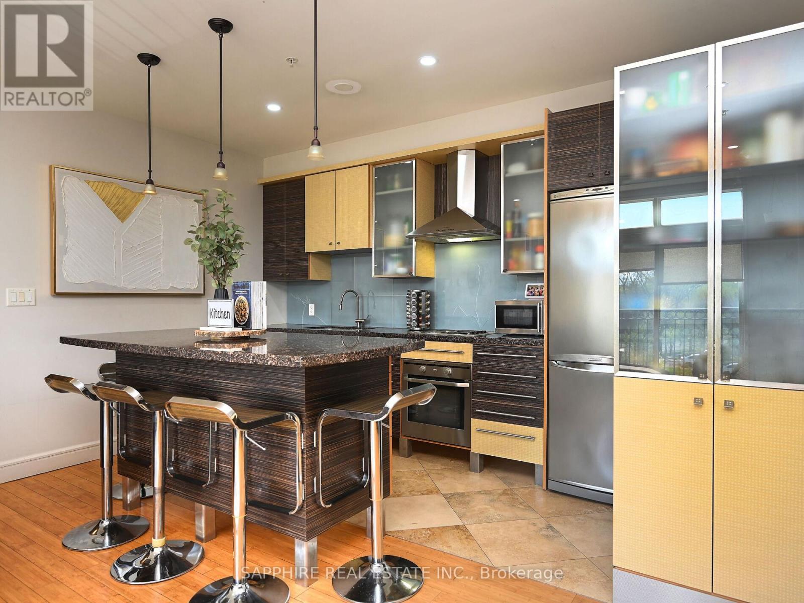 302 - 459 Kerr Street, Oakville, Ontario  L6K 3C2 - Photo 16 - W12572408