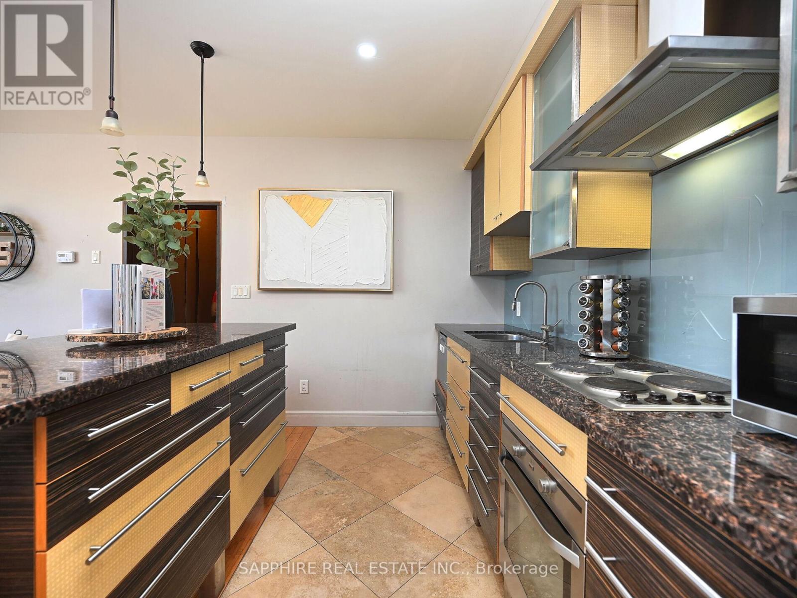 302 - 459 Kerr Street, Oakville, Ontario  L6K 3C2 - Photo 21 - W12572408