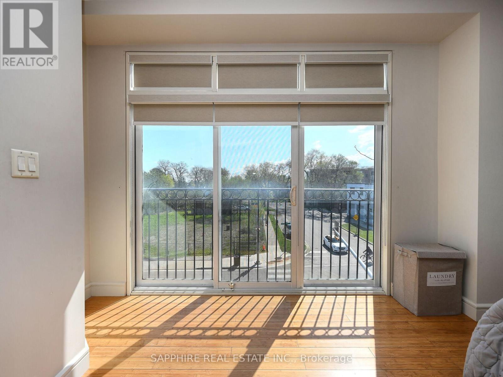 302 - 459 Kerr Street, Oakville, Ontario  L6K 3C2 - Photo 31 - W12572408