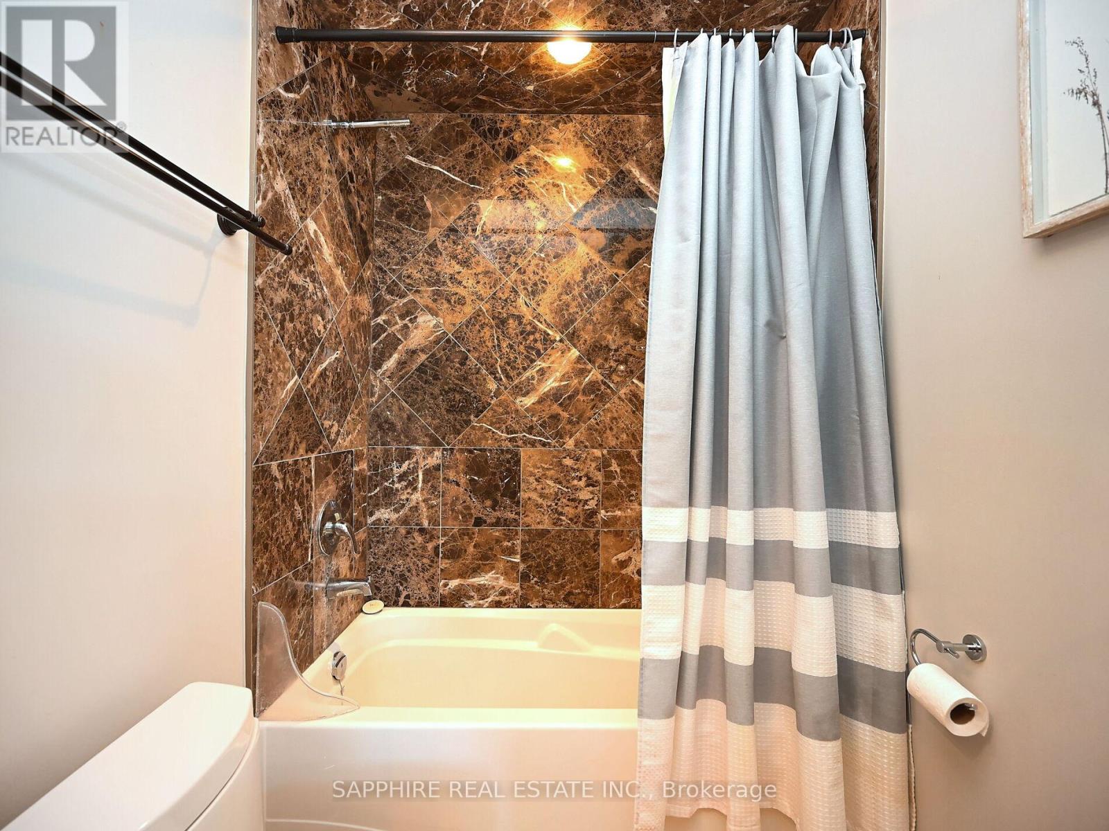 302 - 459 Kerr Street, Oakville, Ontario  L6K 3C2 - Photo 44 - W12572408