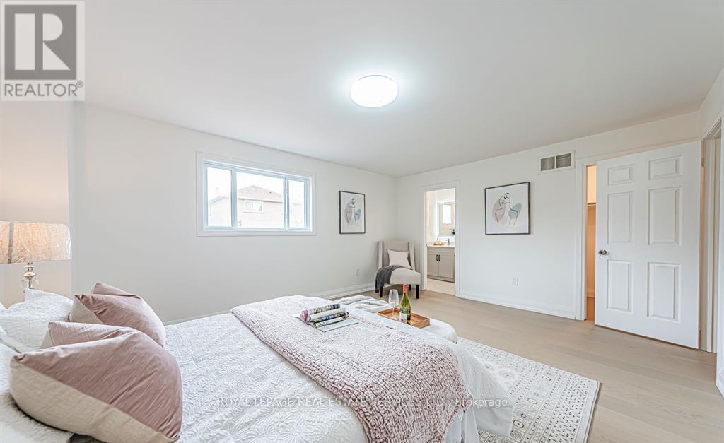 4797 Rosebush Road, Mississauga, Ontario  L5M 5N2 - Photo 21 - W12572424