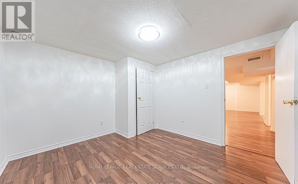 4797 Rosebush Road, Mississauga, Ontario  L5M 5N2 - Photo 34 - W12572424