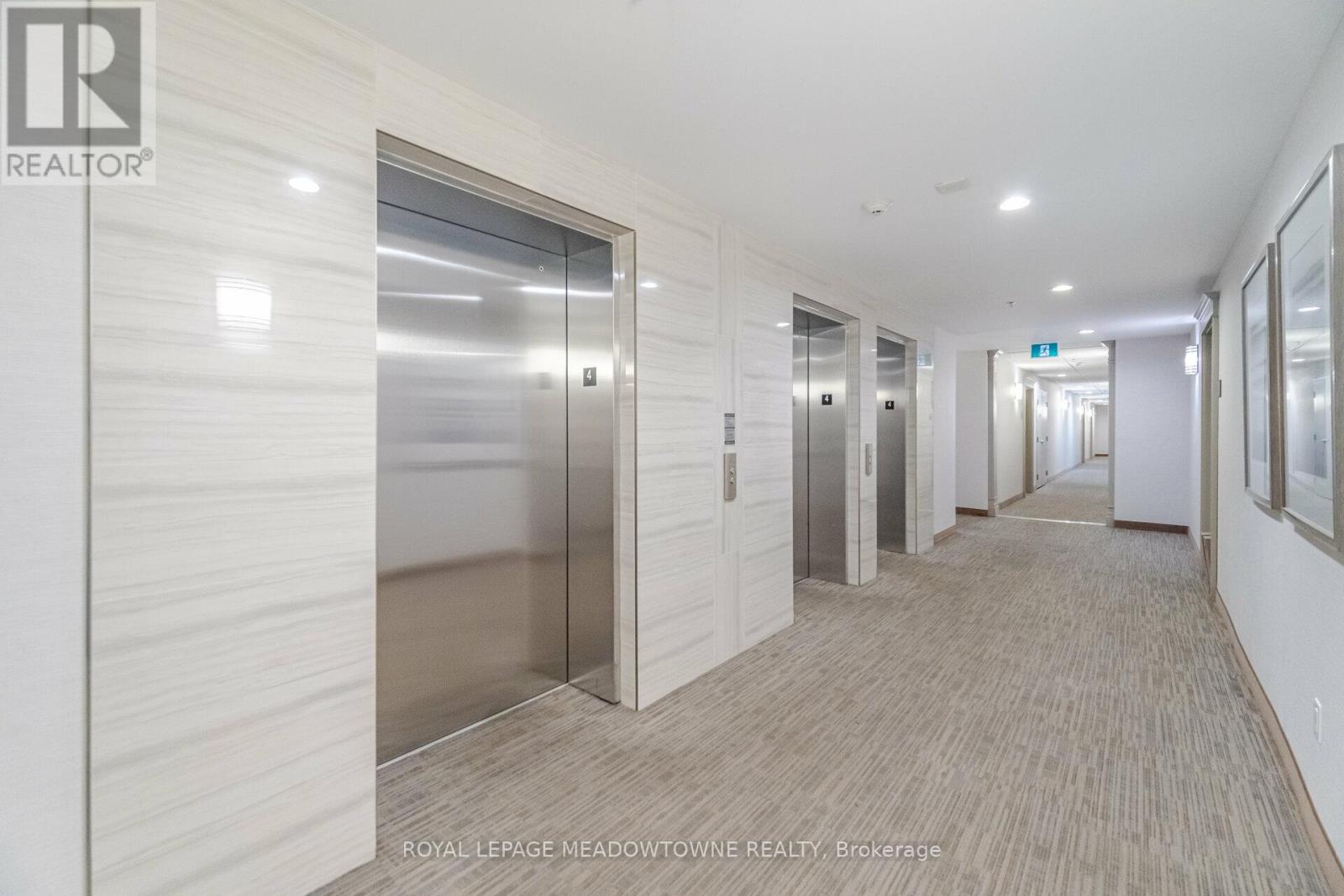 406 - 2490 Old Bronte Road E, Oakville, Ontario  L6M 0Y5 - Photo 4 - W12572498