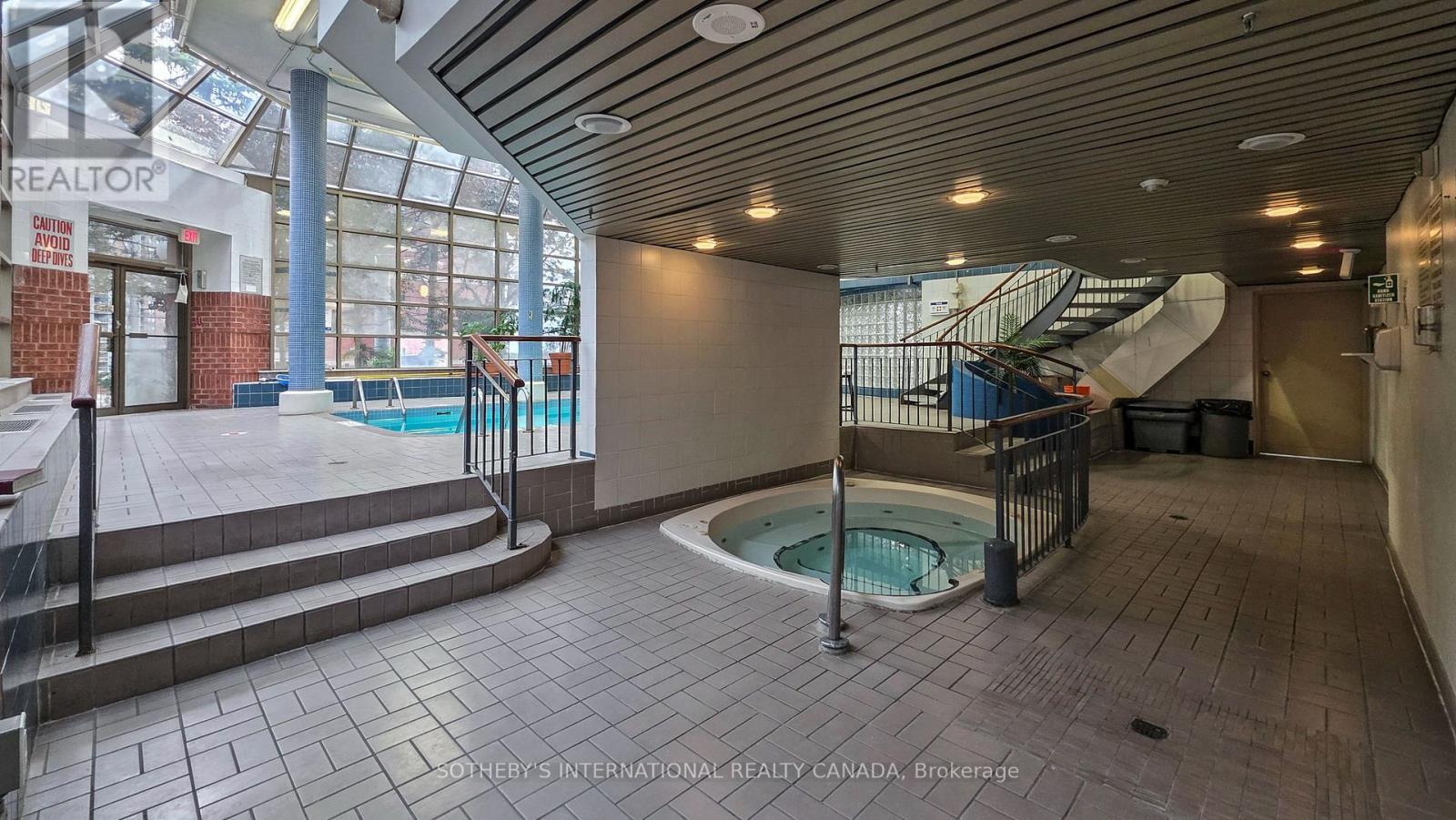 406 - 25 Fairview Road W, Mississauga, Ontario  L5B 3Y8 - Photo 22 - W12572588