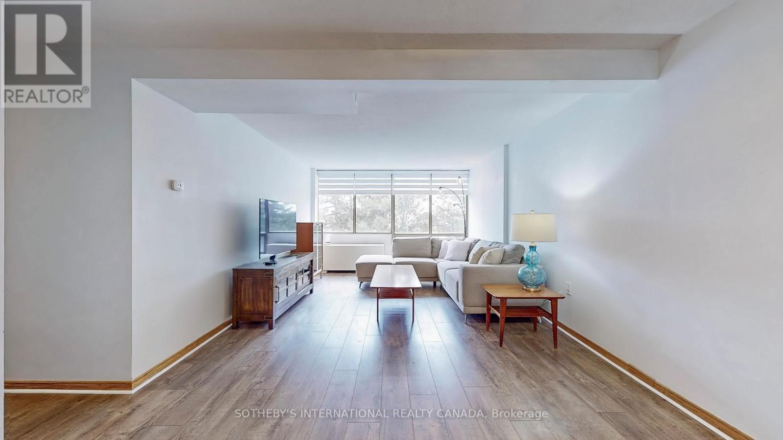 406 - 25 Fairview Road W, Mississauga, Ontario  L5B 3Y8 - Photo 6 - W12572588