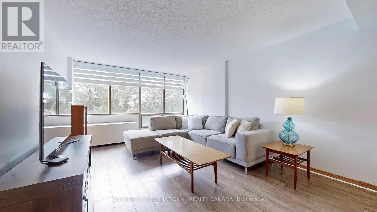 406 - 25 Fairview Road W, Mississauga, Ontario  L5B 3Y8 - Photo 7 - W12572588