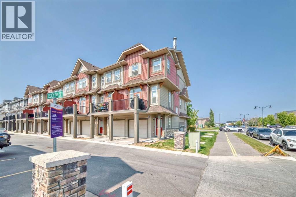 63 Legacy Path Se, Calgary, Alberta  T2X 4H9 - Photo 1 - A2255203